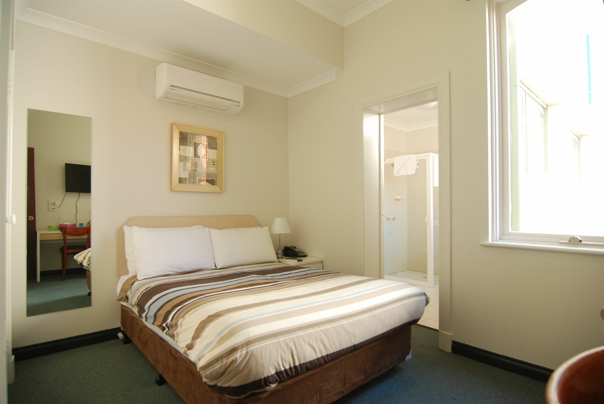 Brunswick Tower Hotel Melbourne Exterior photo